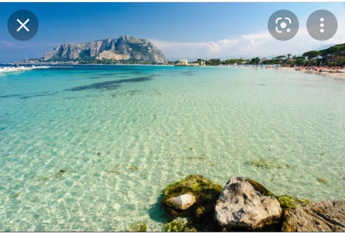 La Casetta Sul Mare Венетико Екстериор снимка